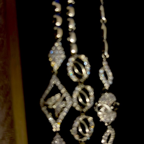 Brace - Picture 2 of 2